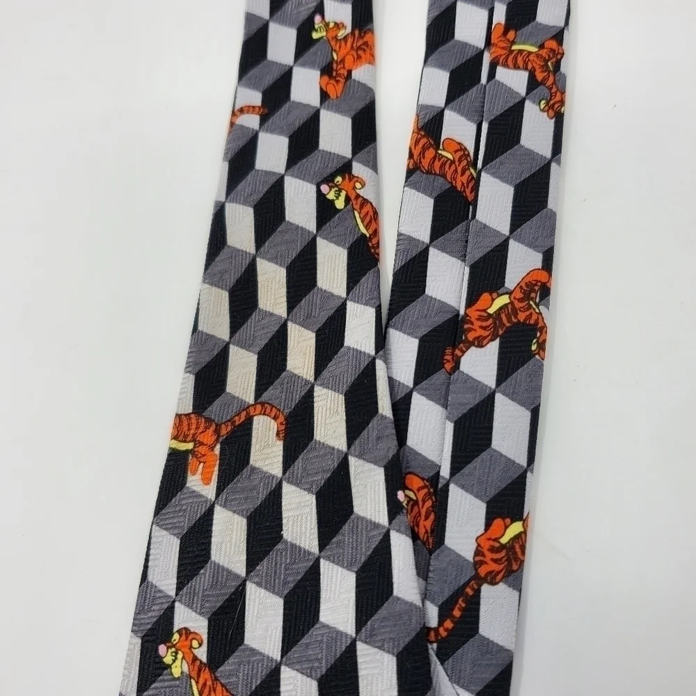 DISNEY WINNIE THE POOH TIGGER LOT OF 3 MEN NECKTIE TIES BLACK ORANGE RED